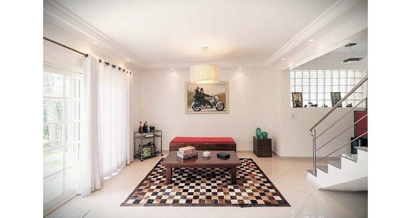 Lindo Sobrado à venda no Bairro do City América na Avenida do Anastácio