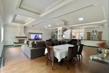 Belo Sobrado à venda no Bairro do City América na Rua Icádio,