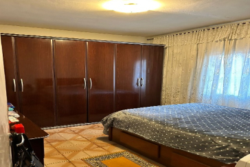 Belo Sobrado à venda no Bairro da Vila Mangalot na Rua José Ataliba Ortiz