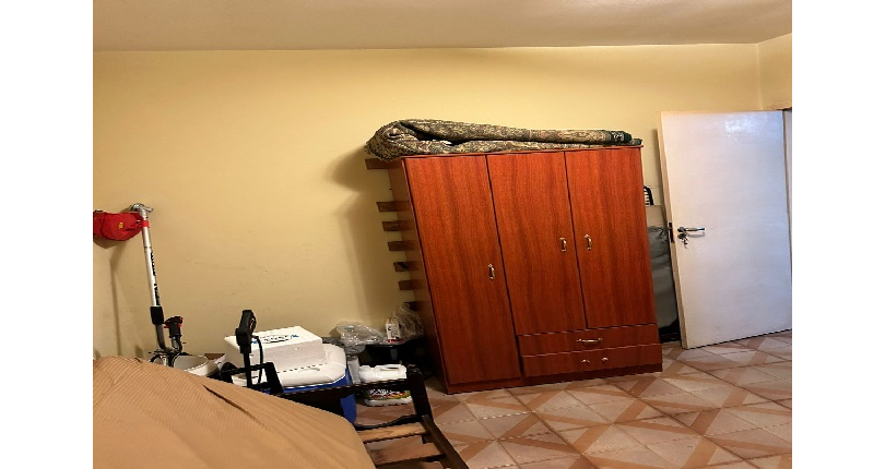 Belo Sobrado à venda no Bairro da Vila Mangalot na Rua José Ataliba Ortiz