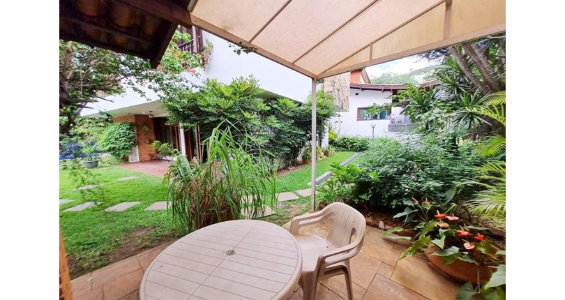 Sobrado à venda no Bairro do City America na Rua Engenheiro David Renê Miche