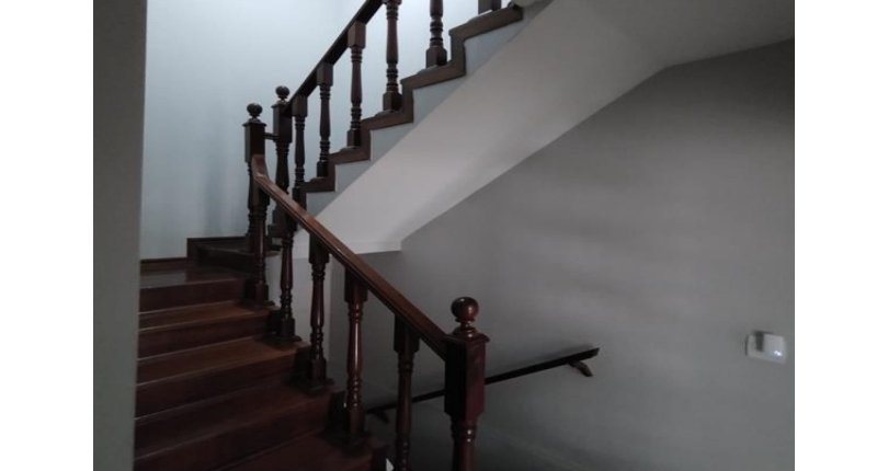 Belo Sobrado à venda no Bairro do Parque São Domingos na Rua Doutor Odon Carlos de Figueiredo Ferraz