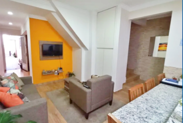 Casa assobradada à venda em Osasco no Bairro da Ayrosa na Rua Irapuru