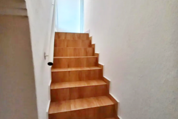 Casa assobradada à venda em Osasco no Bairro da Ayrosa na Rua Irapuru