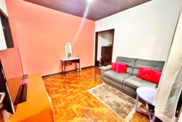 Casa assobradada à venda em Osasco no Bairro da Ayrosa na Rua Irapuru