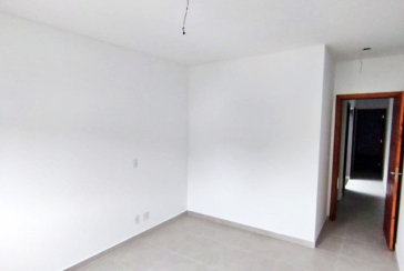 Belo Sobrado novo à venda na Vila Nossa Senhora do Retiro na Rua José Rodrigues da Silva 217,