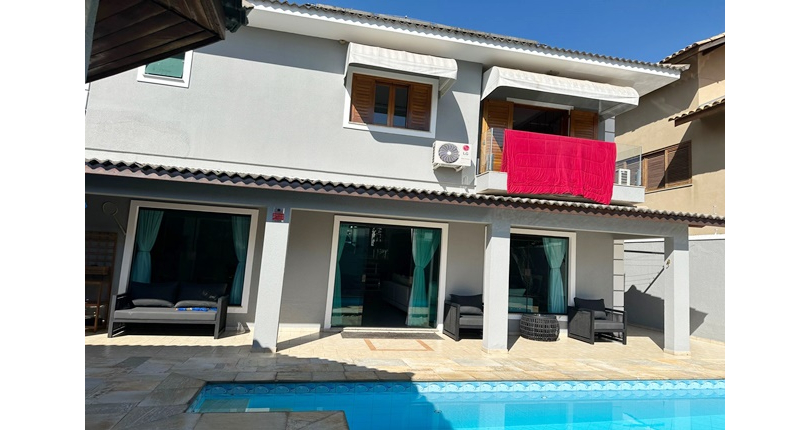 Belo Sobrado à venda no Bairro do City América na Rua Dardano