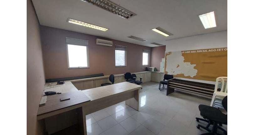 Imóvel Comercial à venda no Bairro do Parque Anhangüera