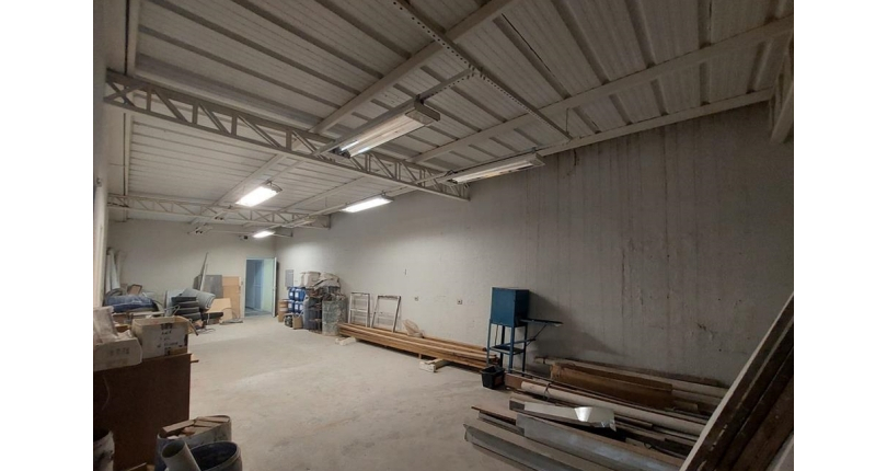 Imóvel Comercial à venda no Bairro do Parque Anhangüera