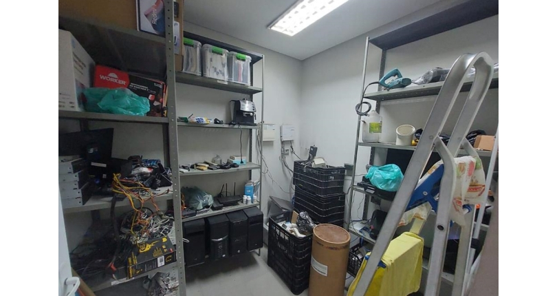 Imóvel Comercial à venda no Bairro do Parque Anhangüera