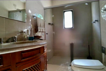 Sobrado à venda no Bairro do City América na Rua Caronte