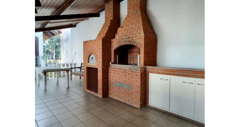 Sobrado à venda no Bairro do City América na Rua Caronte