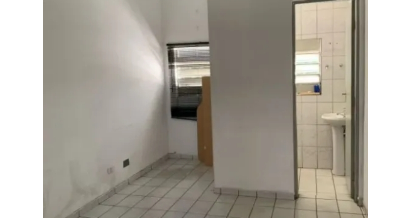 Ótimo Galpão à venda no Bairro da Vila Anastácio na Rua Camacam