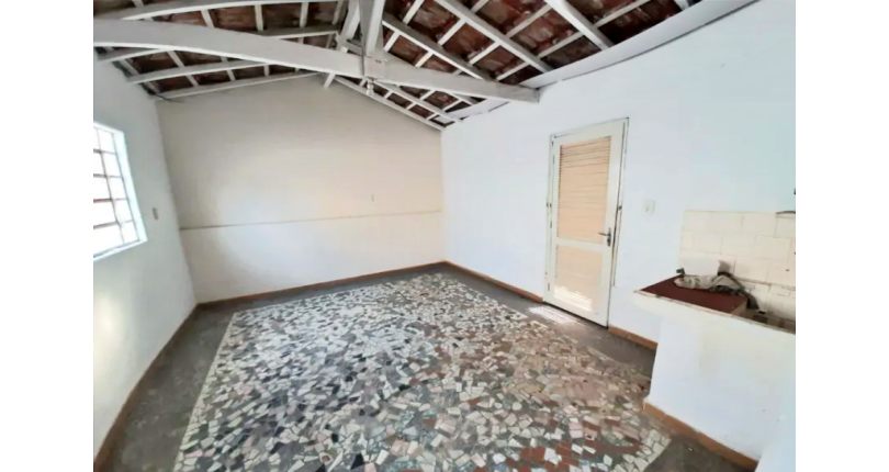 Casa à venda no Bairro da Vila Clarice na Rua José Tomás de Sousa,