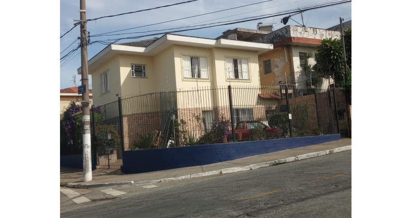 Sobrado residencial ou comercial à venda no Bairro do Jardim Santo Elias