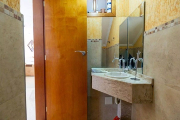 Sobrado à venda no Bairro do Jaraguá na Rua Nossa Senhora da Conceição,