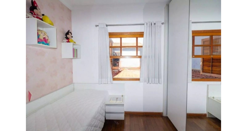 Sobrado à venda no Bairro do Jaraguá na Rua Nossa Senhora da Conceição,