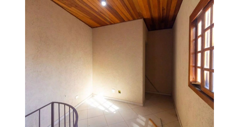 Sobrado à venda no Bairro do Jaraguá na Rua Nossa Senhora da Conceição,