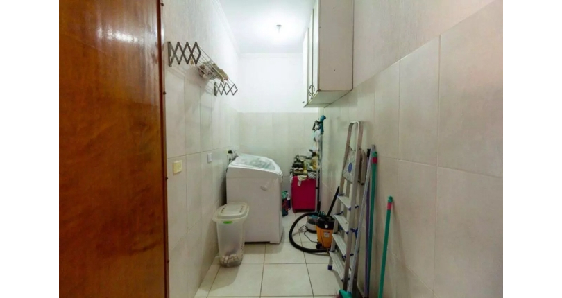 Sobrado à venda no Bairro do Jaraguá na Rua Nossa Senhora da Conceição,