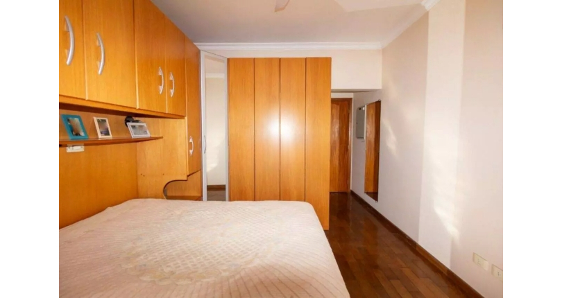 Sobrado à venda no Bairro do Jaraguá na Rua Nossa Senhora da Conceição,