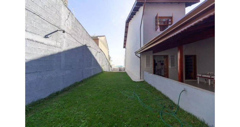 Sobrado à venda no Bairro do Jaraguá na Rua Nossa Senhora da Conceição,