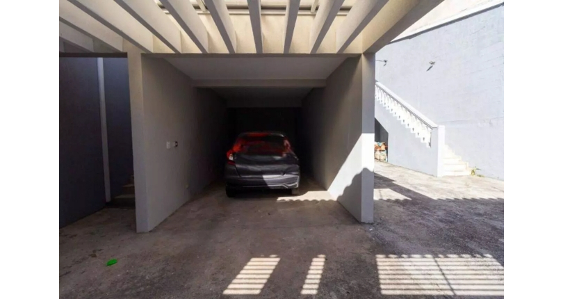 Sobrado à venda no Bairro do Jaraguá na Rua Nossa Senhora da Conceição,