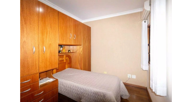 Sobrado à venda no Bairro do Jaraguá na Rua Nossa Senhora da Conceição,