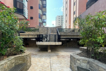 Belo Apartamento à venda na Praia Grande no Bairro da Guilhermina