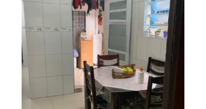 Sobrado à venda no Jardim Mangalot na Rua Ramon Falcão