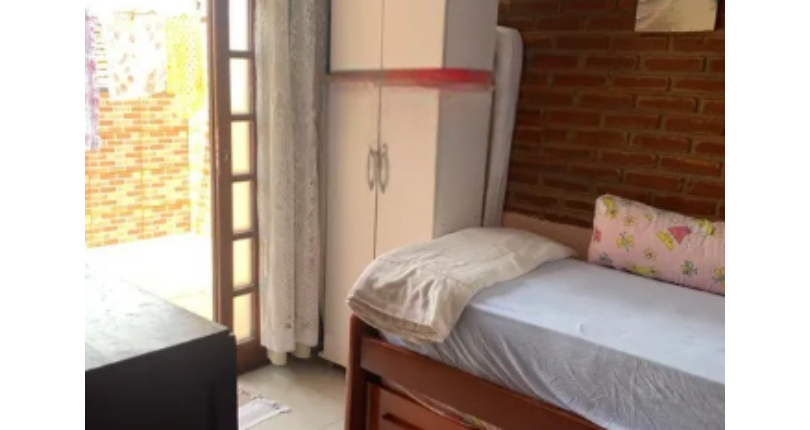 Sobrado à venda no Jardim Mangalot na Rua Ramon Falcão