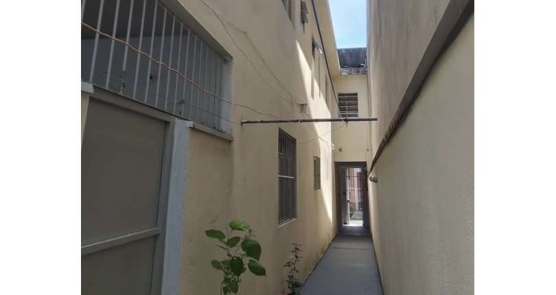 Sobrado à venda no Bairro do Conjunto Habitacional Turística na Rua Parque Nacional da Serra