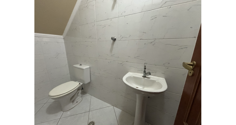 Lindo Sobrado à venda no Bairro do Parque São Domingos na Rua José Fernandes Lobo