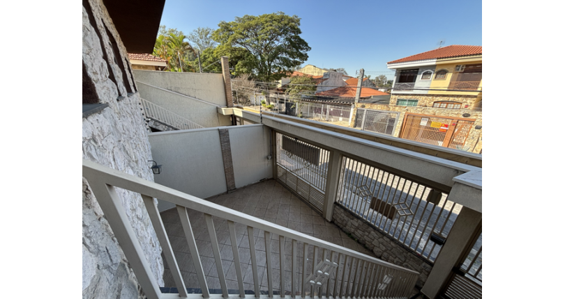 Lindo Sobrado à venda no Bairro do Parque São Domingos na Rua José Fernandes Lobo
