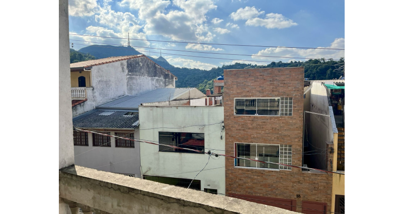 Sobrado à venda Rua Parque do Itatiaia, Conjunto Habitacional Turística - Imóveis à Venda