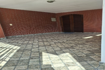 Boa Casa Assobradada à venda no Bairro do Jaraguá na Rua Joaquim José de Lima,