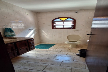 Boa Casa Assobradada à venda no Bairro do Jaraguá na Rua Joaquim José de Lima,