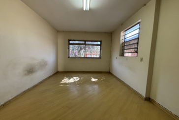 Casa Térrea à venda no Bairro do Jardim Santo Elias na Rua Durval Fernandes Chaves