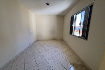 Casa Térrea à venda no Bairro do Jardim Santo Elias na Rua Durval Fernandes Chaves