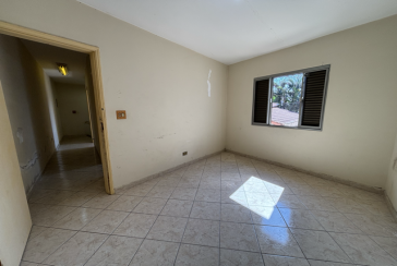 Casa Térrea à venda no Bairro do Jardim Santo Elias na Rua Durval Fernandes Chaves