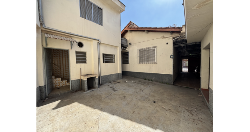 Casa Térrea à venda no Bairro do Jardim Santo Elias na Rua Durval Fernandes Chaves