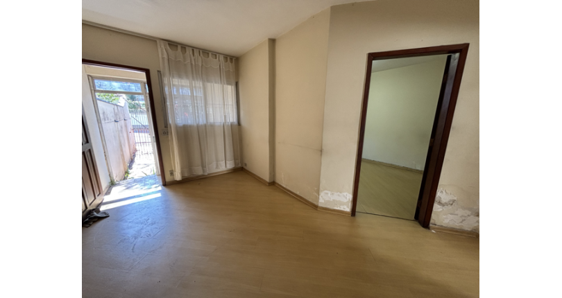 Casa Térrea à venda no Bairro do Jardim Santo Elias na Rua Durval Fernandes Chaves