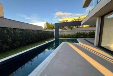 Belo Sobrado à venda em Votorantim no Bairro Alphaville Nova Esplanada 3 na Alameda Quebec