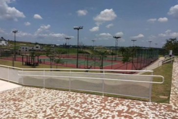 Belo Sobrado à venda em Votorantim no Bairro Alphaville Nova Esplanada 3 na Alameda Quebec