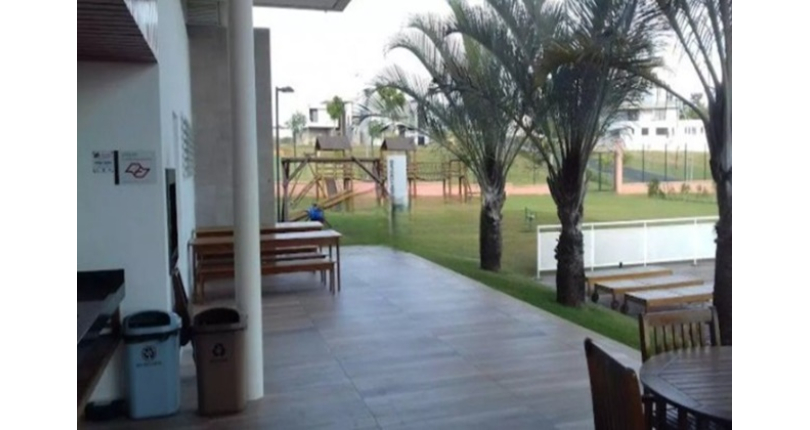 Belo Sobrado à venda em Votorantim no Bairro Alphaville Nova Esplanada 3 na Alameda Quebec