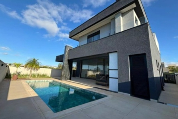 Belo Sobrado à venda em Votorantim no Bairro do Alphaville Nova Esplanada 4 na Rua Pisa