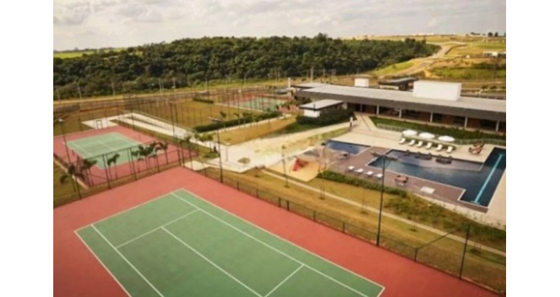 Belo Sobrado à venda em Votorantim no Bairro do Alphaville Nova Esplanada 4 na Rua Pisa