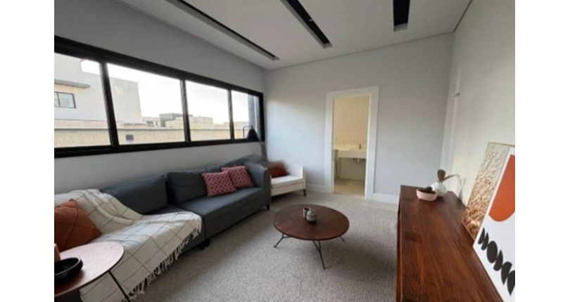 Belo Sobrado à venda em Votorantim no Bairro do Alphaville Nova Esplanada 4 na Rua Pisa