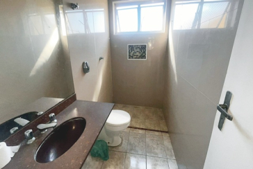 Sobrado à venda no Bairro do Jardim Santo Elias na Rua Domingos Sérgio dos Anjos