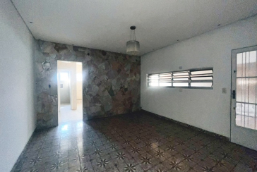 Sobrado à venda no Bairro do Jardim Santo Elias na Rua Domingos Sérgio dos Anjos