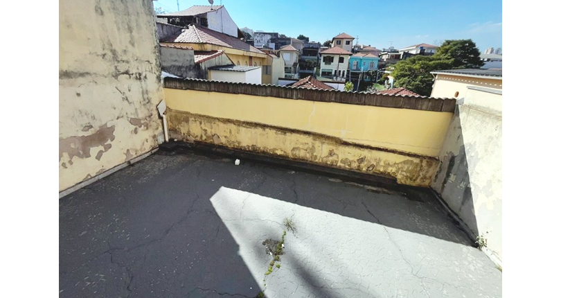 Sobrado à venda no Bairro do Jardim Santo Elias na Rua Domingos Sérgio dos Anjos